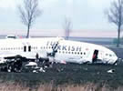 THY Türk Hava Yolları Uçağı Amsterdam'da İniş Esnasında Düştü
